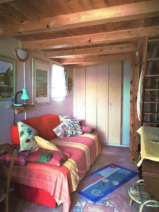 Petit Studio Atypique Et Cosy En Provence Saint-Étienne-les-Orgues Zewnętrze zdjęcie