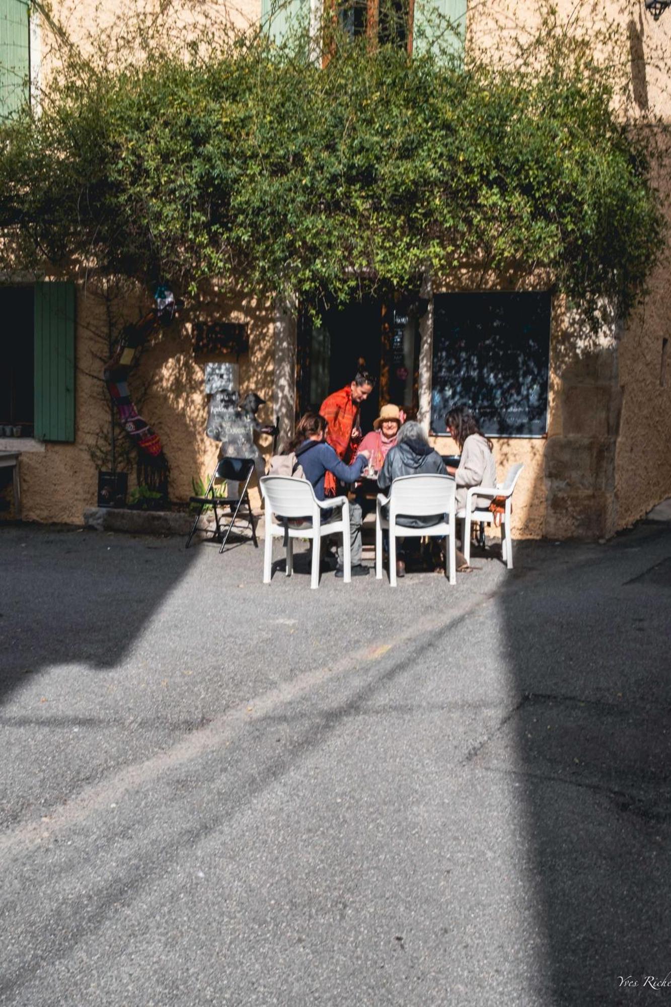Petit Studio Atypique Et Cosy En Provence Saint-Étienne-les-Orgues Zewnętrze zdjęcie